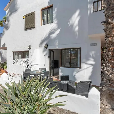 Oasis Duna Sol Y Sal Pool *