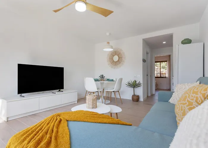 Oasis Duna Sol Y Sal Pool * Corralejo