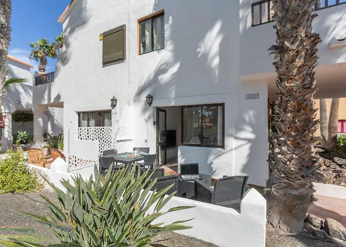 Oasis Duna Sol Y Sal Pool *