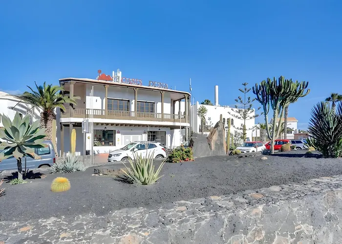 Oasis Duna Sol Y Sal Pool Corralejo